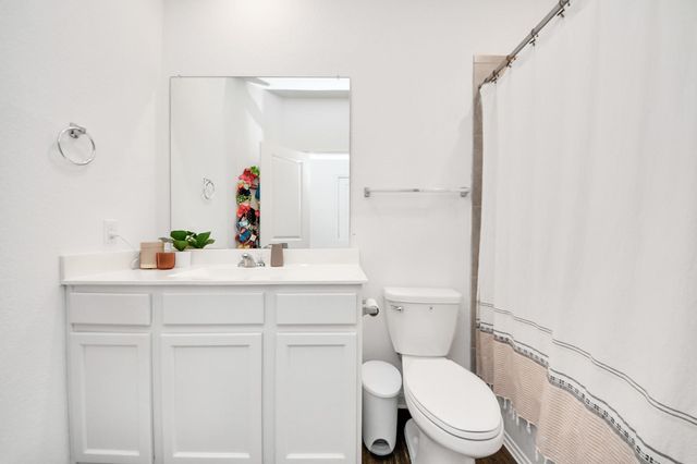 1006 Breech Drive, Crosby, TX 77532