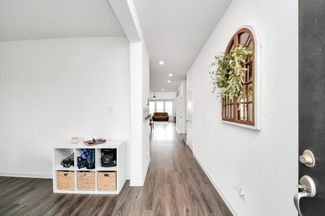 1006 Breech Drive, Crosby, TX 77532