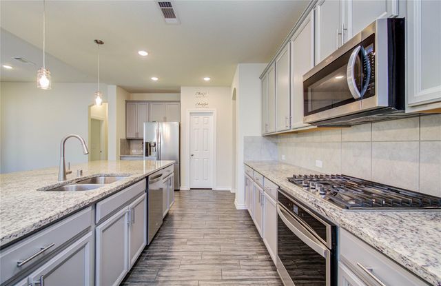 27817 Ellie Oak Lane, Spring, TX 77386