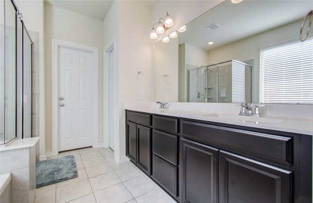 27817 Ellie Oak Lane, Spring, TX 77386