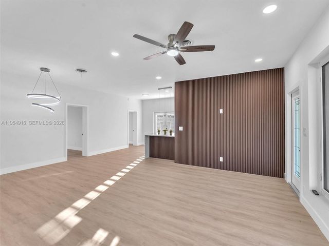 2144 NE 61st Ct, Fort Lauderdale, FL 33308