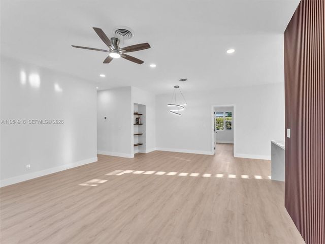 2144 NE 61st Ct, Fort Lauderdale, FL 33308