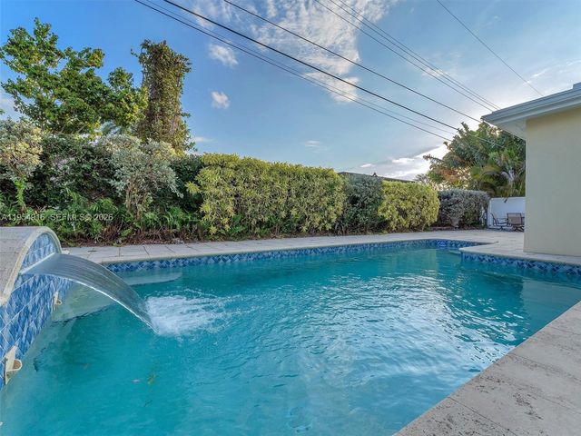 2144 NE 61st Ct, Fort Lauderdale, FL 33308