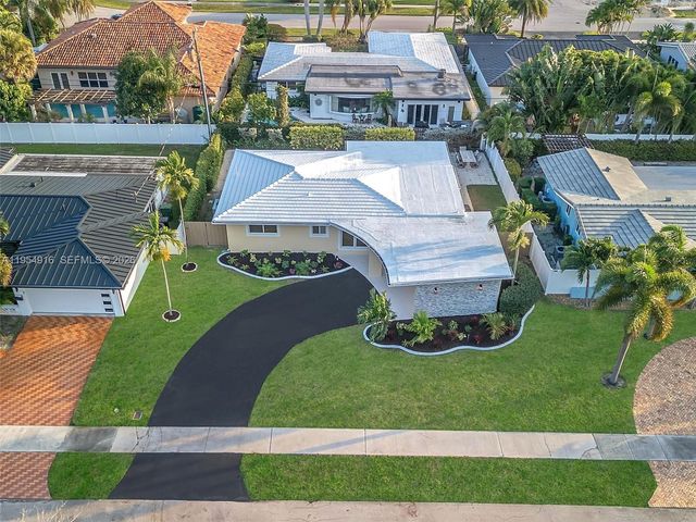 2144 NE 61st Ct, Fort Lauderdale, FL 33308