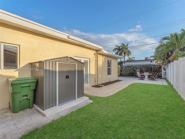 2144 NE 61st Ct, Fort Lauderdale, FL 33308