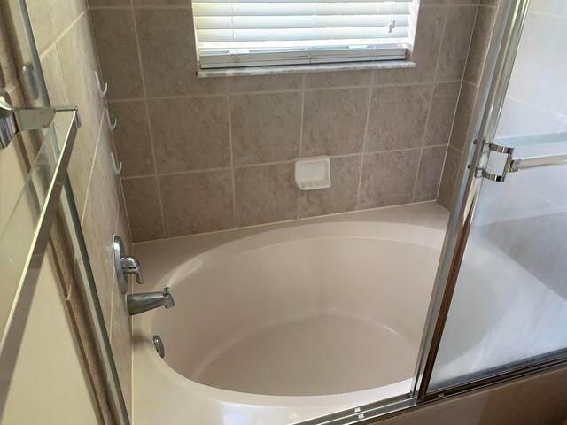 101 Lake Monterey Circle, Boynton Beach, FL 33426
