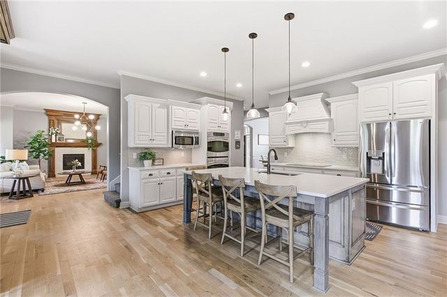 10838 S Carbondale Street, Olathe, KS 66061