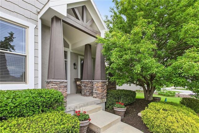 10838 S Carbondale Street, Olathe, KS 66061