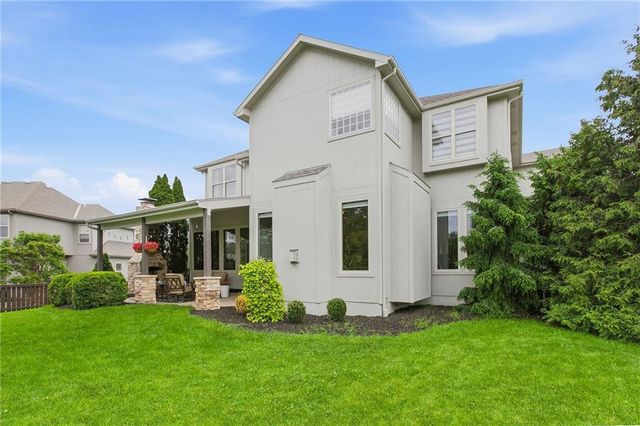 10838 S Carbondale Street, Olathe, KS 66061