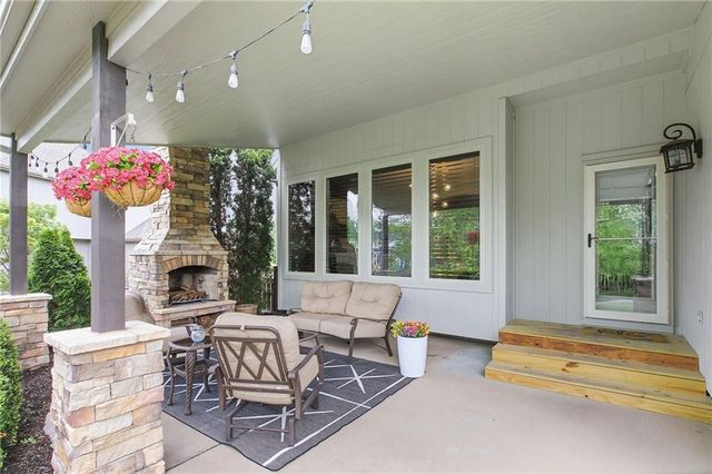 10838 S Carbondale Street, Olathe, KS 66061