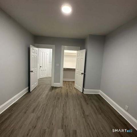 178 Clarence Street 2, Bridgeport, CT 06608