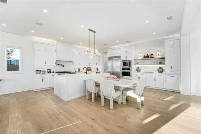 20446 W Albion, Porter Ranch, CA 91326