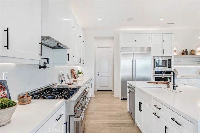 20446 W Albion, Porter Ranch, CA 91326