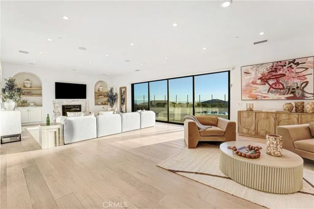 20446 W Albion, Porter Ranch, CA 91326