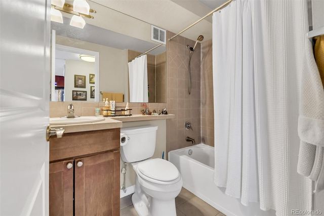 1150 Vine Street 603, Denver, CO 80206