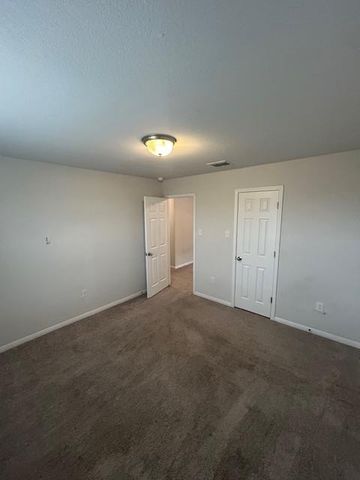 343 Silver Glen DR, Kyle, TX 78640