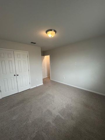 343 Silver Glen DR, Kyle, TX 78640