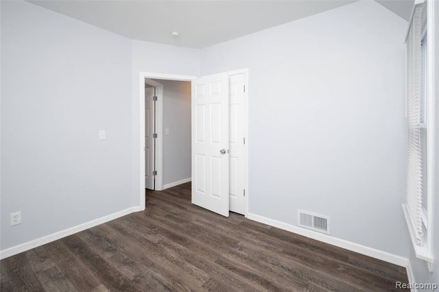 17125 Warrington Drive, Detroit, MI 48221