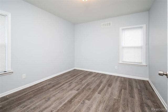 17125 Warrington Drive, Detroit, MI 48221