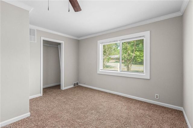 4328 Stokesdale Avenue, Winston-salem, NC 27101
