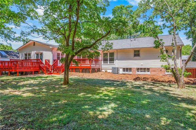4328 Stokesdale Avenue, Winston-salem, NC 27101