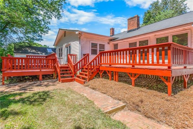 4328 Stokesdale Avenue, Winston-salem, NC 27101