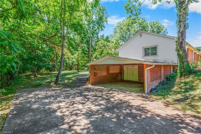 4328 Stokesdale Avenue, Winston-salem, NC 27101
