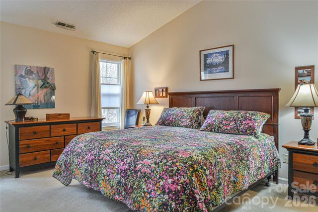 1301 Hyde Park Drive, Asheville, NC 28806