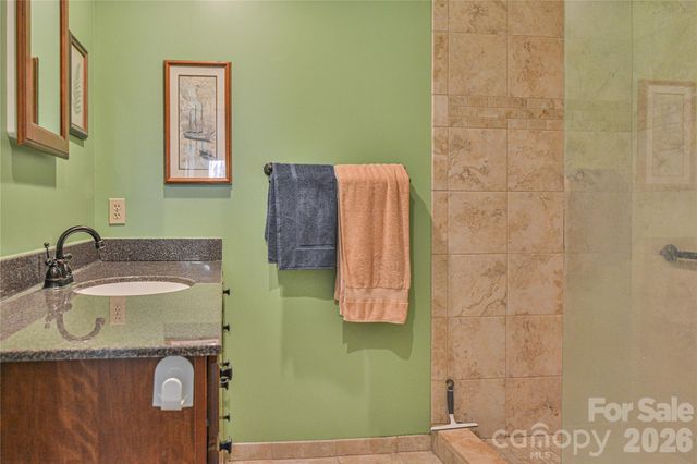 1301 Hyde Park Drive, Asheville, NC 28806