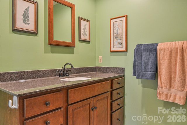 1301 Hyde Park Drive, Asheville, NC 28806