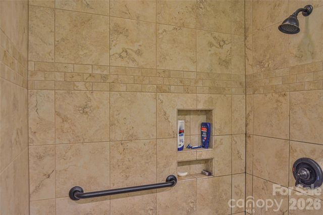 1301 Hyde Park Drive, Asheville, NC 28806