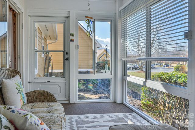 1301 Hyde Park Drive, Asheville, NC 28806