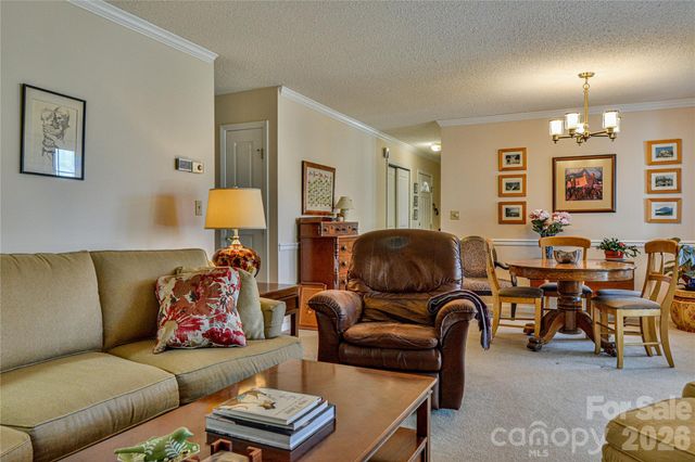 1301 Hyde Park Drive, Asheville, NC 28806