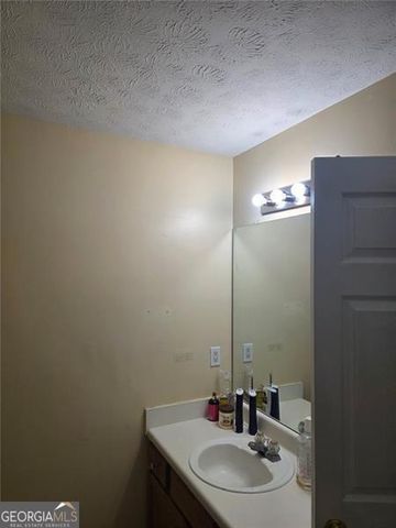 828 Tradd Court, Stone Mountain, GA 30087