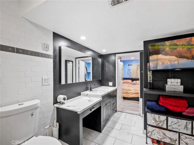 1440 W Edgehill Road 10, San Bernardino, CA 92405