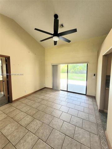 7261 140th Avenue N, West Palm Beach, FL 33412