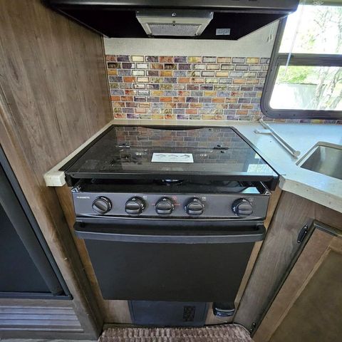 4 Mountain Meadows Drive, Morganton, GA 30540