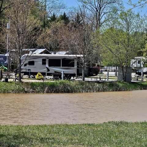 4 Mountain Meadows Drive, Morganton, GA 30540