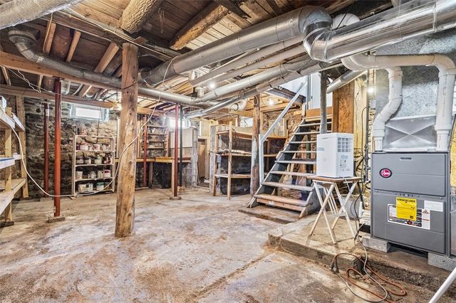 1040 Macedon Center Road, Perinton, NY 14450