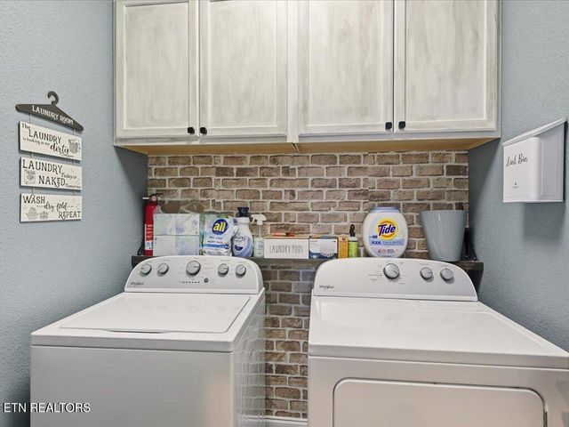 284 Woodstock Drive, Rutledge, TN 37861