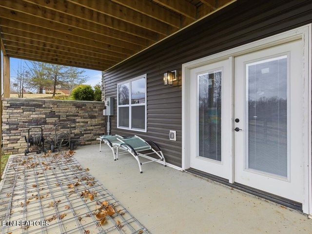 284 Woodstock Drive, Rutledge, TN 37861