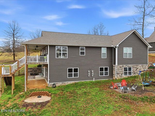 284 Woodstock Drive, Rutledge, TN 37861