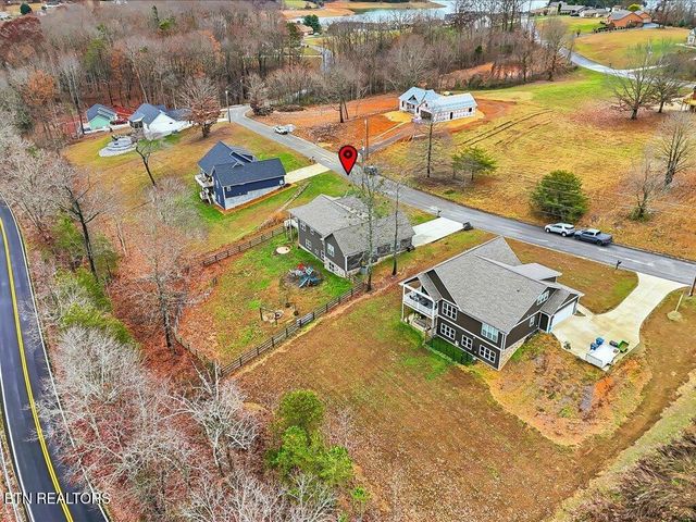 284 Woodstock Drive, Rutledge, TN 37861