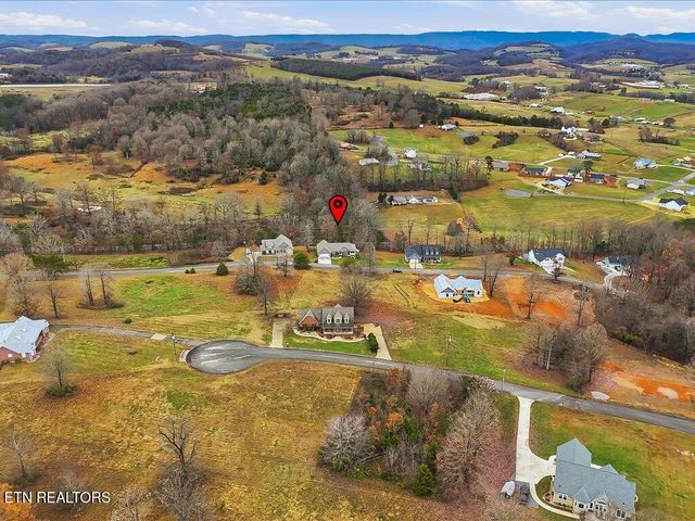 284 Woodstock Drive, Rutledge, TN 37861