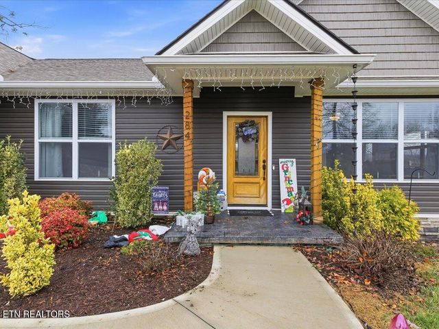 284 Woodstock Drive, Rutledge, TN 37861