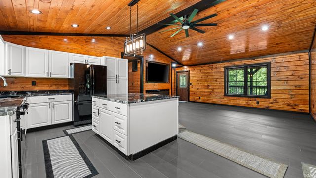 6561 W County Rd 175 S, French Lick, IN 47432