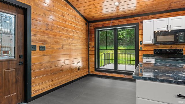 6561 W County Rd 175 S, French Lick, IN 47432