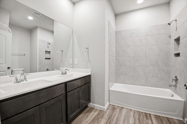 31122 Gullwing Manor Drive, Tomball, TX 77375