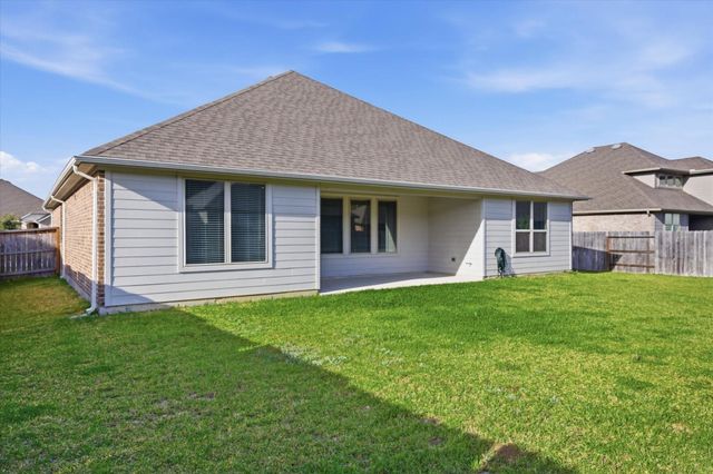 31122 Gullwing Manor Drive, Tomball, TX 77375