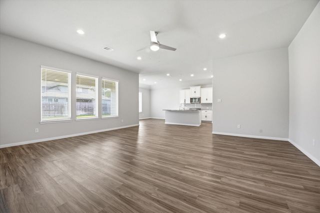 31122 Gullwing Manor Drive, Tomball, TX 77375